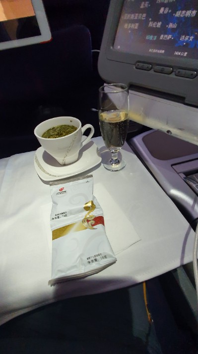 787,BUSINESS CLASS,CLASS C,中國國際航空,北京,商務艙,商務艙飛行記錄,國航,星空聯盟,飛機客艙,馬德里 @這裡胡說 x 傑西大叔 787,BUSINESS CLASS,CLASS C,中國國際航空,北京,商務艙,商務艙飛行記錄,國航,星空聯盟,飛機客艙,馬德里 @這裡胡說 x 傑西大叔