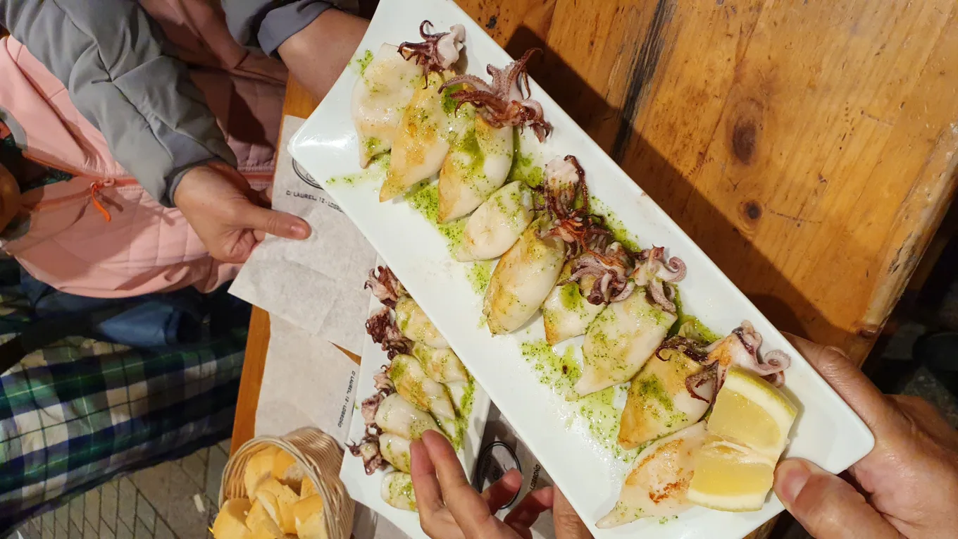 TAPAS,傑西吃貨筆記,西班牙,西班牙北部,西班牙炸豬皮,西班牙美食 TAPAS,傑西吃貨筆記,西班牙,西班牙北部,西班牙炸豬皮,西班牙美食