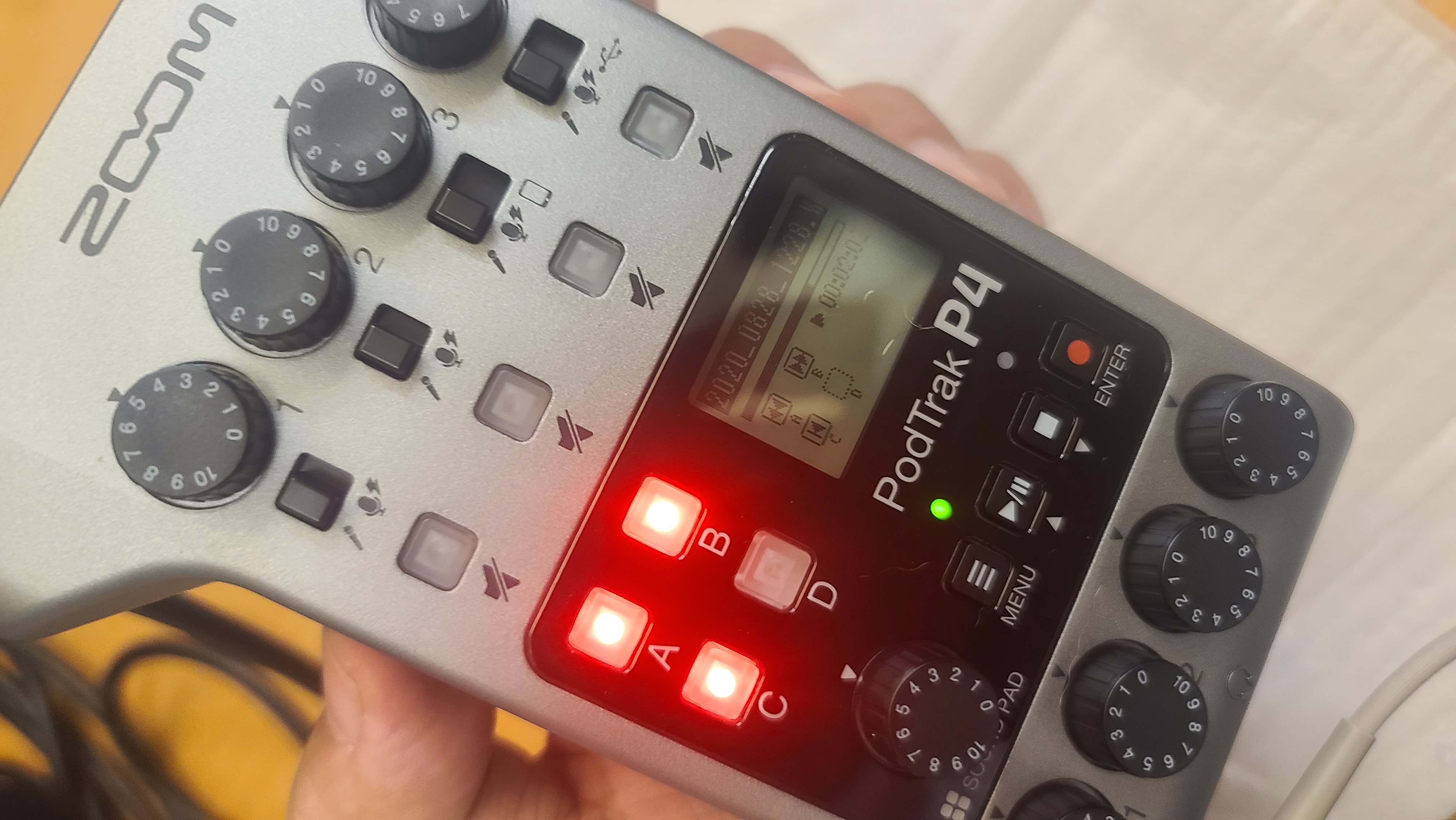 PODCAST,PODCAST懶人,podtrak p4,zoom p4,zoom podtrak,zoom podtrak p4,錄音機,開箱 PODCAST,PODCAST懶人,podtrak p4,zoom p4,zoom podtrak,zoom podtrak p4,錄音機,開箱