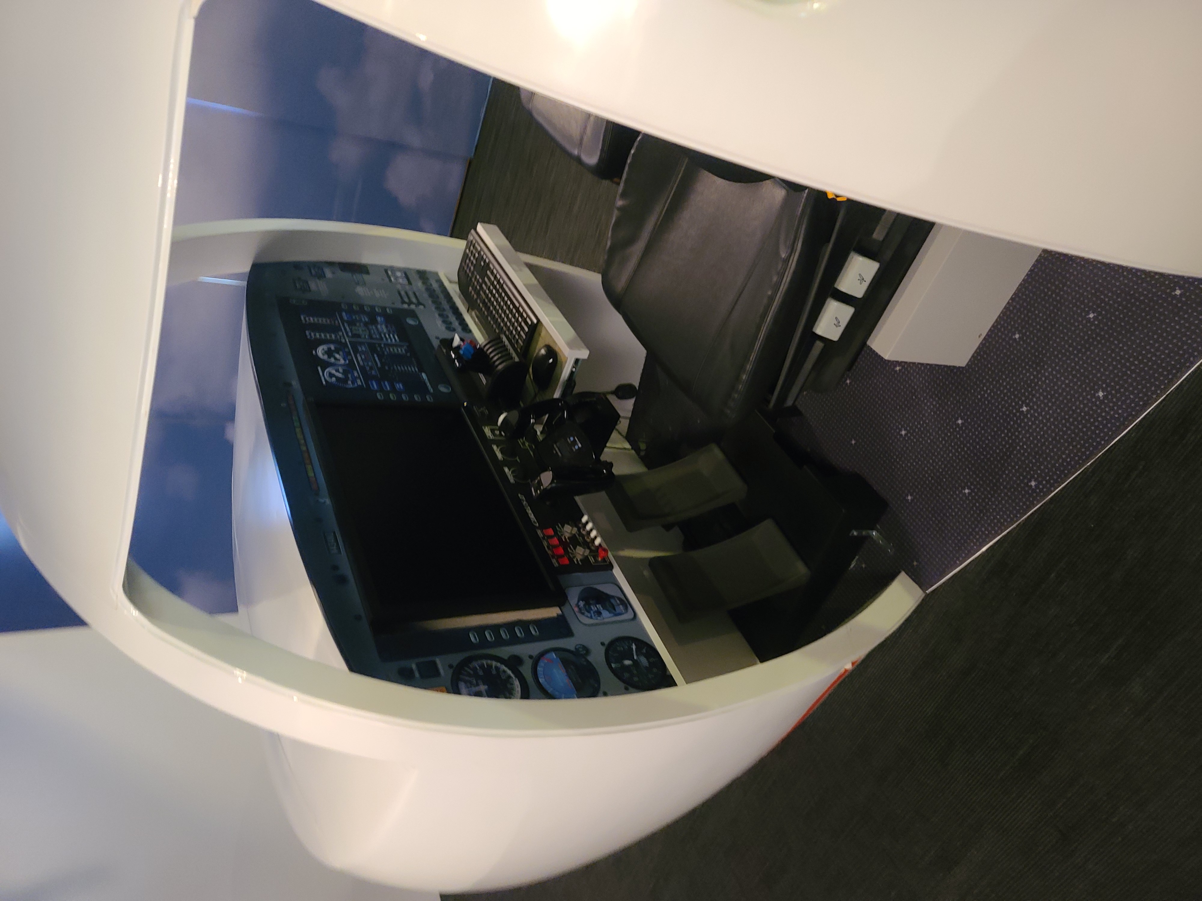 BUSINESS CLASS,CLASS C,EVAAIR,star alliance,傑西飛行記錄,星空聯盟,疫情當中的參訪,空服,航空,訓練中心,長榮航空,飛安 BUSINESS CLASS,CLASS C,EVAAIR,star alliance,傑西飛行記錄,星空聯盟,疫情當中的參訪,空服,航空,訓練中心,長榮航空,飛安