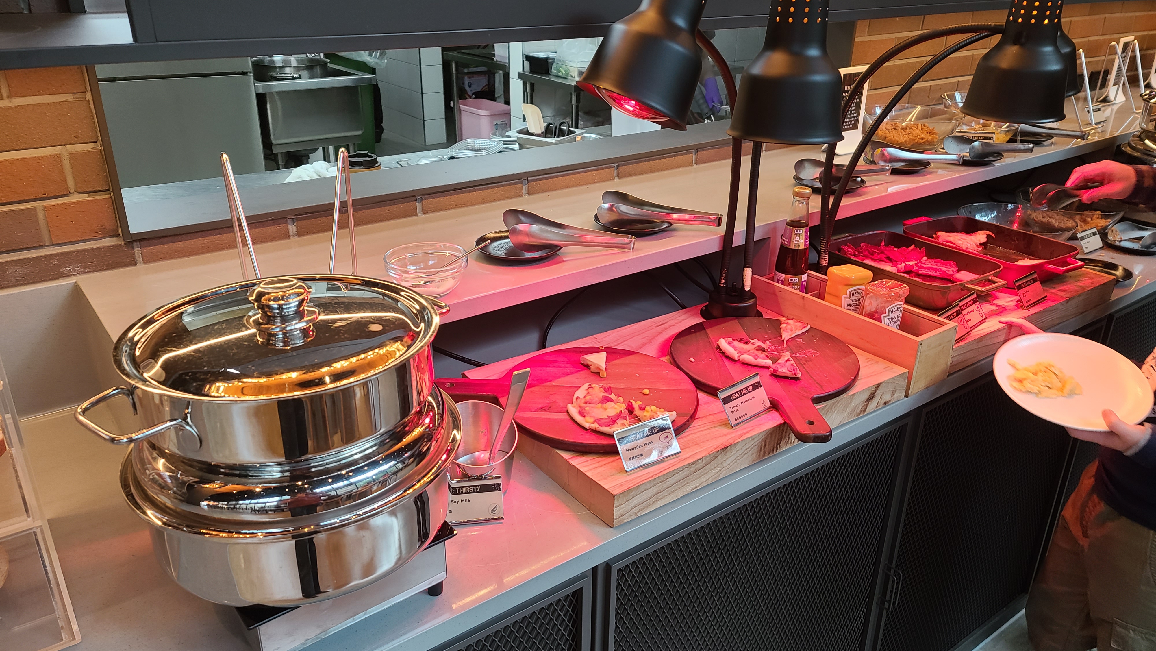 moxy,傑西飯店開箱清單,台灣萬豪,萬豪,萬豪系統,飯店 moxy,傑西飯店開箱清單,台灣萬豪,萬豪,萬豪系統,飯店
