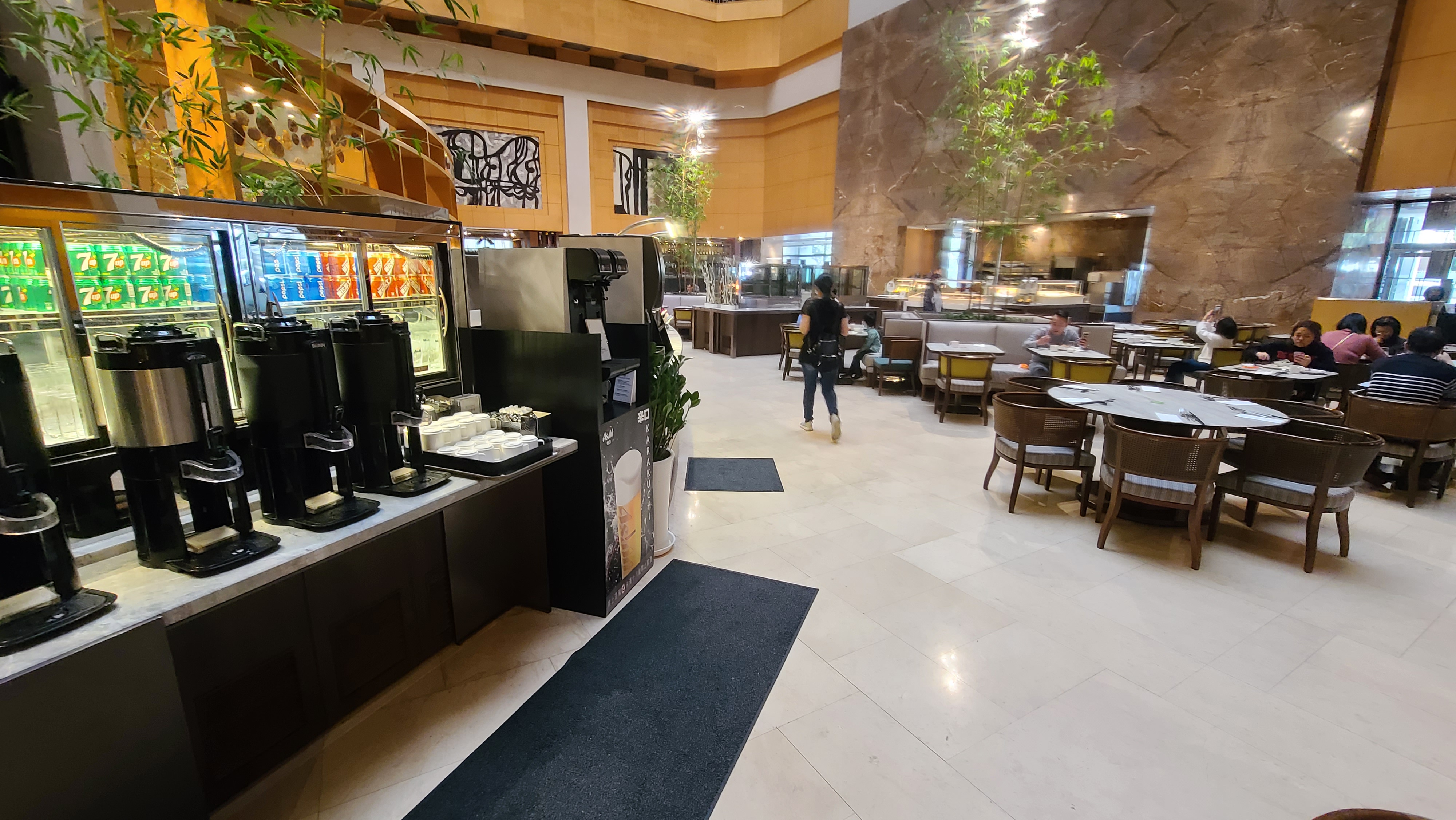 Sheraton Grand Taipei,傑西飯店開箱清單,台北,台北萬豪,台灣萬豪,名床系列,喜來登,斯林百蘭,斯林百蘭床墊,英國斯林百蘭床墊,萬豪系統 Sheraton Grand Taipei,傑西飯店開箱清單,台北,台北萬豪,台灣萬豪,名床系列,喜來登,斯林百蘭,斯林百蘭床墊,英國斯林百蘭床墊,萬豪系統