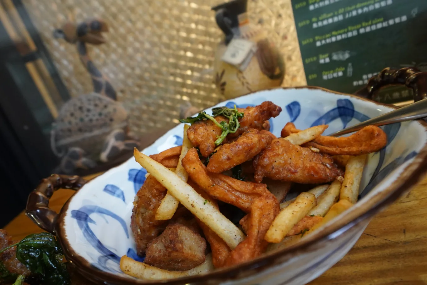 傑西吃貨筆記,初炸小食,初炸小食店,台北,台北美食,餐廳,鹹酥雞,鹽酥雞 傑西吃貨筆記,初炸小食,初炸小食店,台北,台北美食,餐廳,鹹酥雞,鹽酥雞