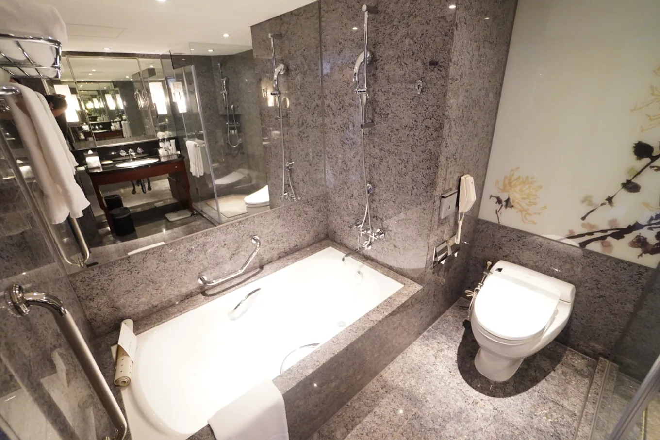 Sheraton Grand Taipei,住宿,傑西飯店開箱清單,台北,台北萬豪,台灣萬豪,名床系列,喜來登,斯林百蘭,斯林百蘭床墊,英國斯林百蘭床墊,萬豪系統 Sheraton Grand Taipei,住宿,傑西飯店開箱清單,台北,台北萬豪,台灣萬豪,名床系列,喜來登,斯林百蘭,斯林百蘭床墊,英國斯林百蘭床墊,萬豪系統