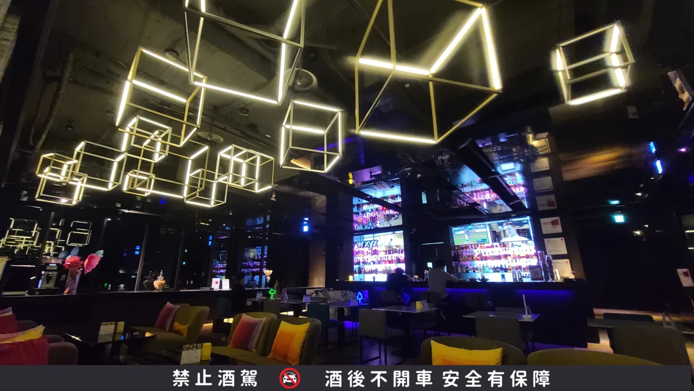 ALOFT,住宿,傑西飯店開箱清單,台北萬豪,台灣萬豪,名床系列,斯林百蘭,斯林百蘭床墊,英國斯林百蘭床墊,萬豪,萬豪系統,雅樂軒 ALOFT,住宿,傑西飯店開箱清單,台北萬豪,台灣萬豪,名床系列,斯林百蘭,斯林百蘭床墊,英國斯林百蘭床墊,萬豪,萬豪系統,雅樂軒