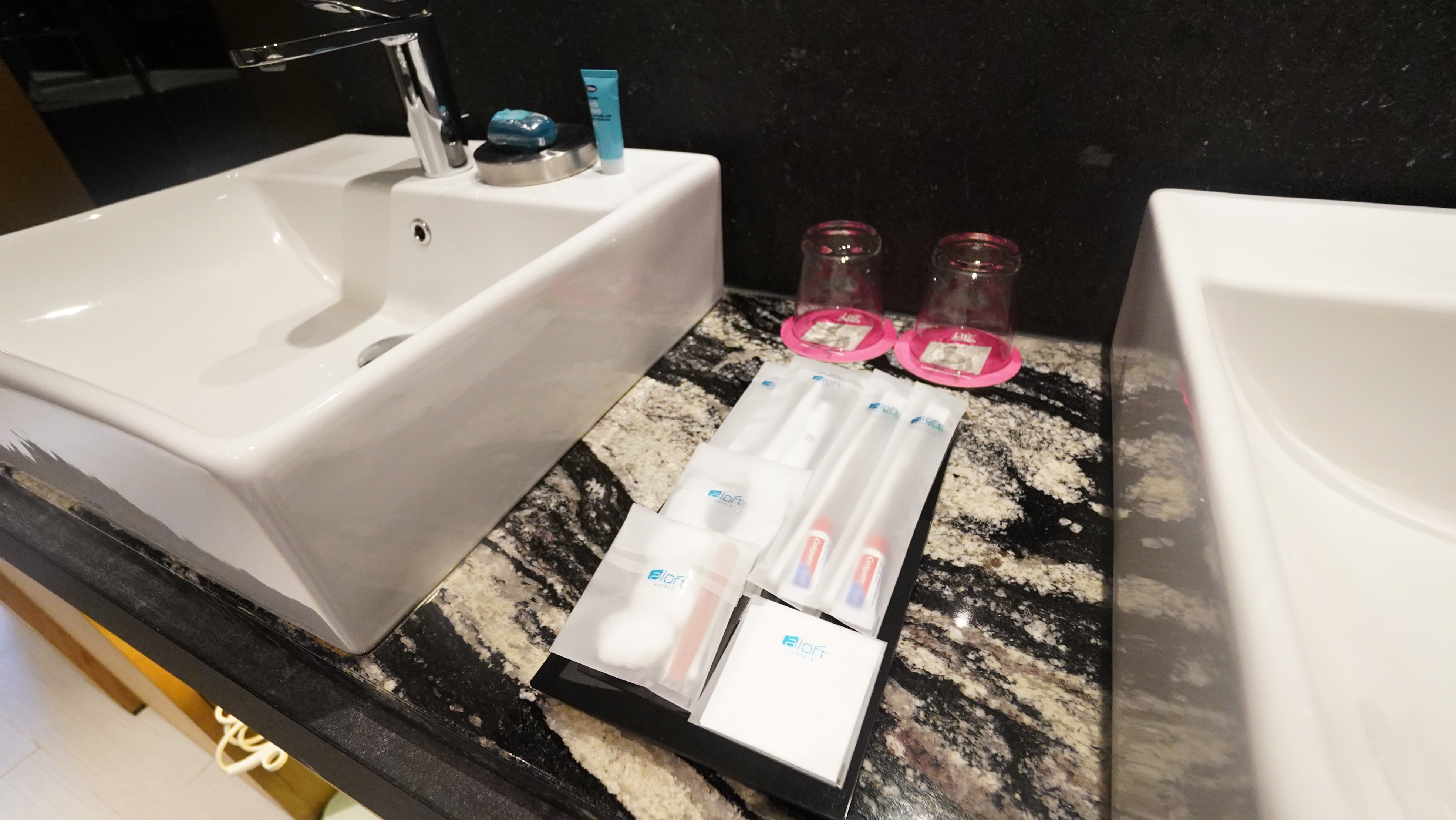 ALOFT,傑西飯店開箱清單,台北萬豪,台灣萬豪,名床系列,斯林百蘭,斯林百蘭床墊,英國斯林百蘭床墊,萬豪,萬豪系統,雅樂軒 ALOFT,傑西飯店開箱清單,台北萬豪,台灣萬豪,名床系列,斯林百蘭,斯林百蘭床墊,英國斯林百蘭床墊,萬豪,萬豪系統,雅樂軒