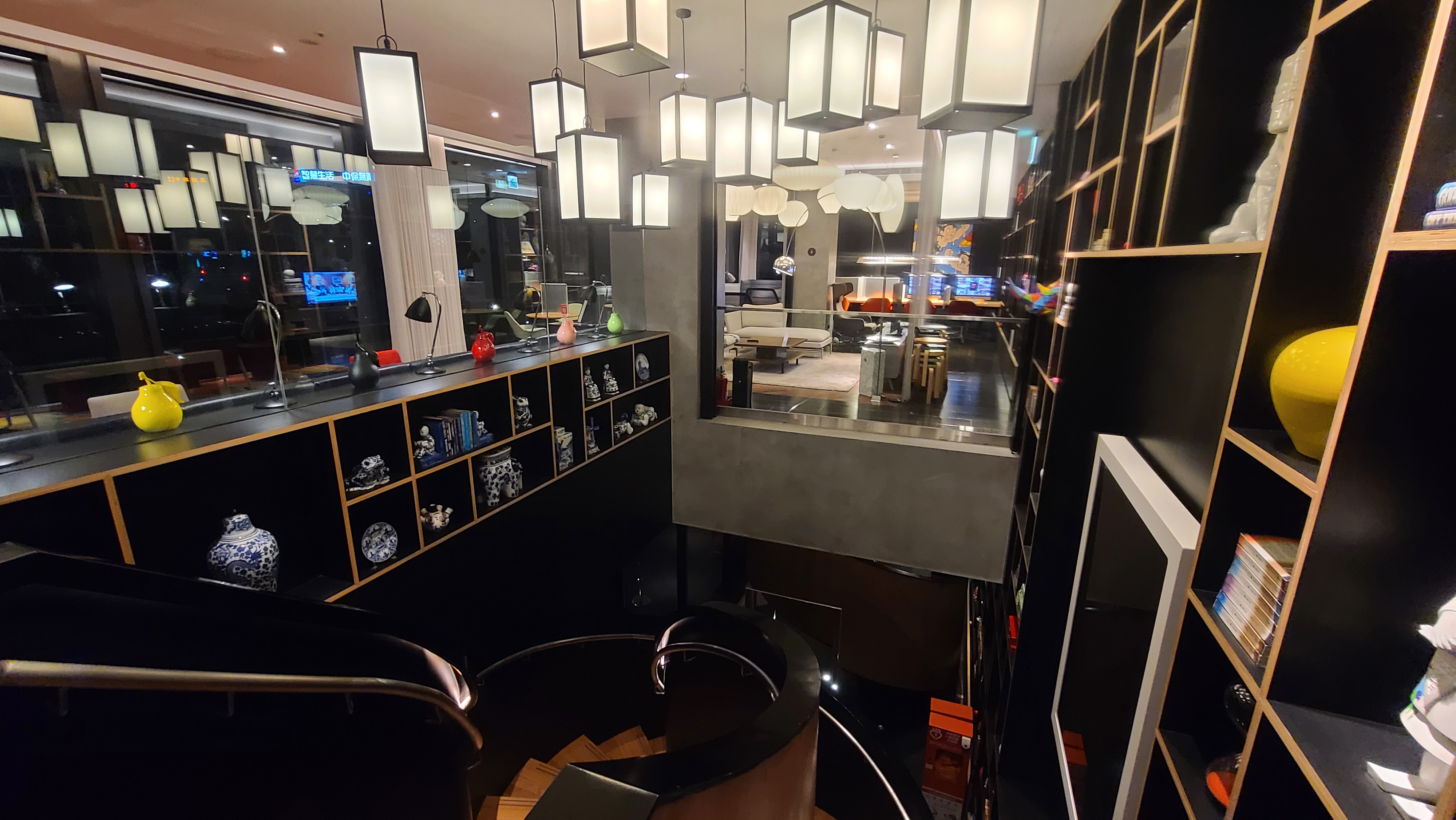 CitizenM,世民飯店,傑西飯店開箱清單,北門,台北,台北住宿,台北車站,商務旅館,落地玻璃,西門,西門町,飯店 CitizenM,世民飯店,傑西飯店開箱清單,北門,台北,台北住宿,台北車站,商務旅館,落地玻璃,西門,西門町,飯店