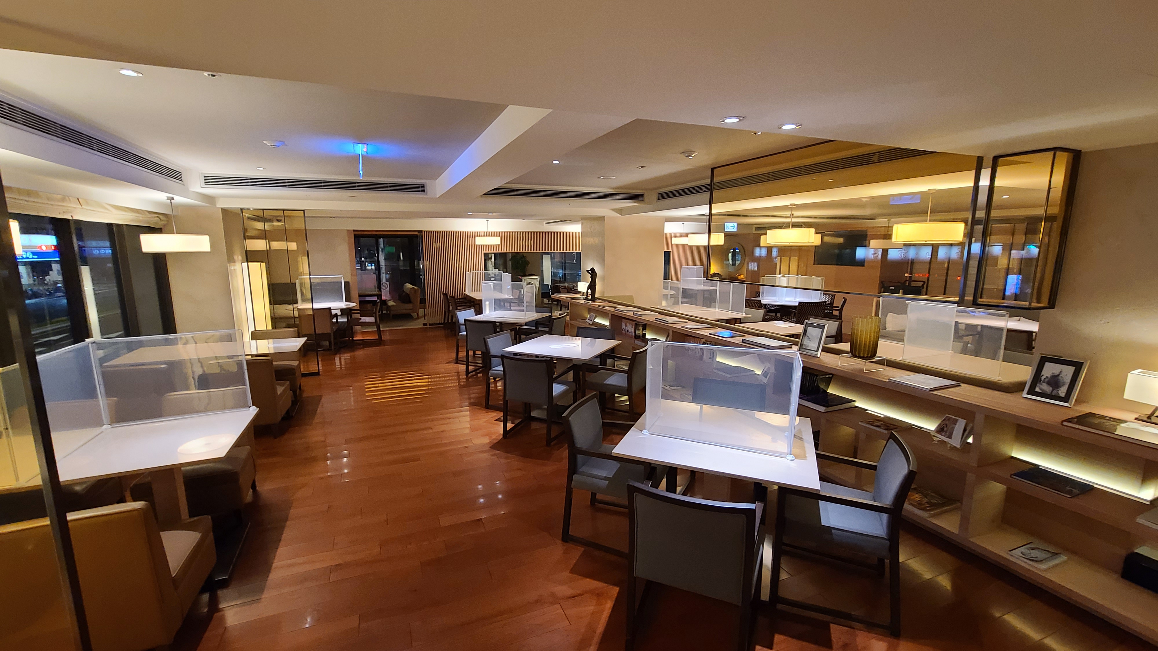 COZZI,傑西飯店開箱清單,台北,台北住宿,和逸飯店,善導寺站,國泰,忠孝館,捷運,阜杭豆漿 COZZI,傑西飯店開箱清單,台北,台北住宿,和逸飯店,善導寺站,國泰,忠孝館,捷運,阜杭豆漿
