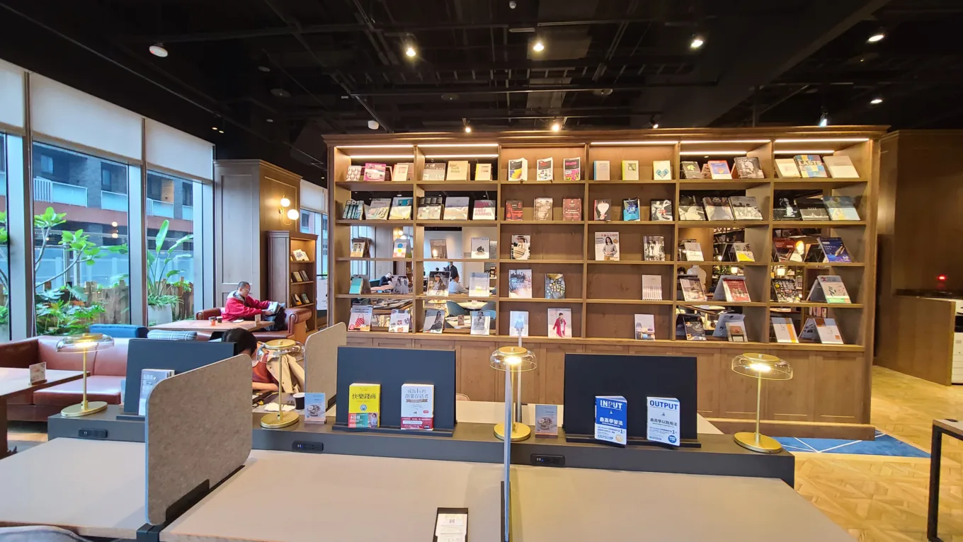 tsutaya,共享辦公室,蔦屋SHARELUNGE,蔦屋書店,行動辦公室 tsutaya,共享辦公室,蔦屋SHARELUNGE,蔦屋書店,行動辦公室