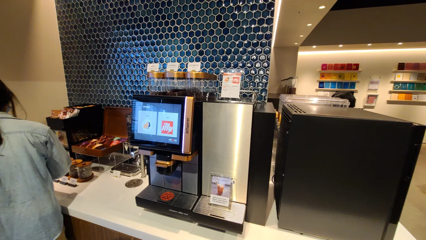 tsutaya,共享辦公室,蔦屋SHARELUNGE,蔦屋書店,行動辦公室 tsutaya,共享辦公室,蔦屋SHARELUNGE,蔦屋書店,行動辦公室