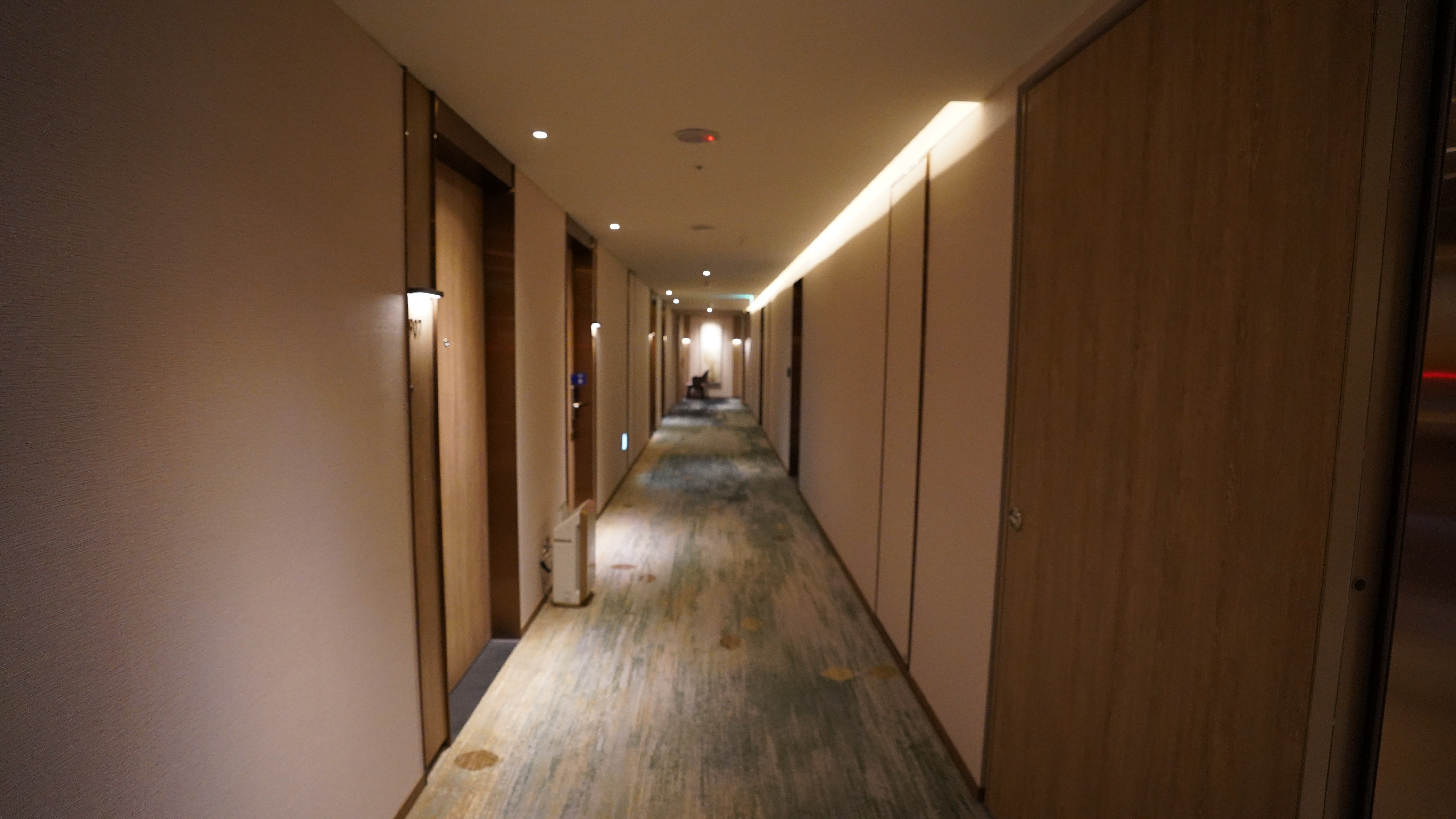 DOUBLETREE,TOTO花灑,九昱希爾頓逸林酒店,九昱建設,傑西飯店開箱清單,希爾頓,希爾頓逸林,暖氣,牛肉麵,舒達,飯店 DOUBLETREE,TOTO花灑,九昱希爾頓逸林酒店,九昱建設,傑西飯店開箱清單,希爾頓,希爾頓逸林,暖氣,牛肉麵,舒達,飯店
