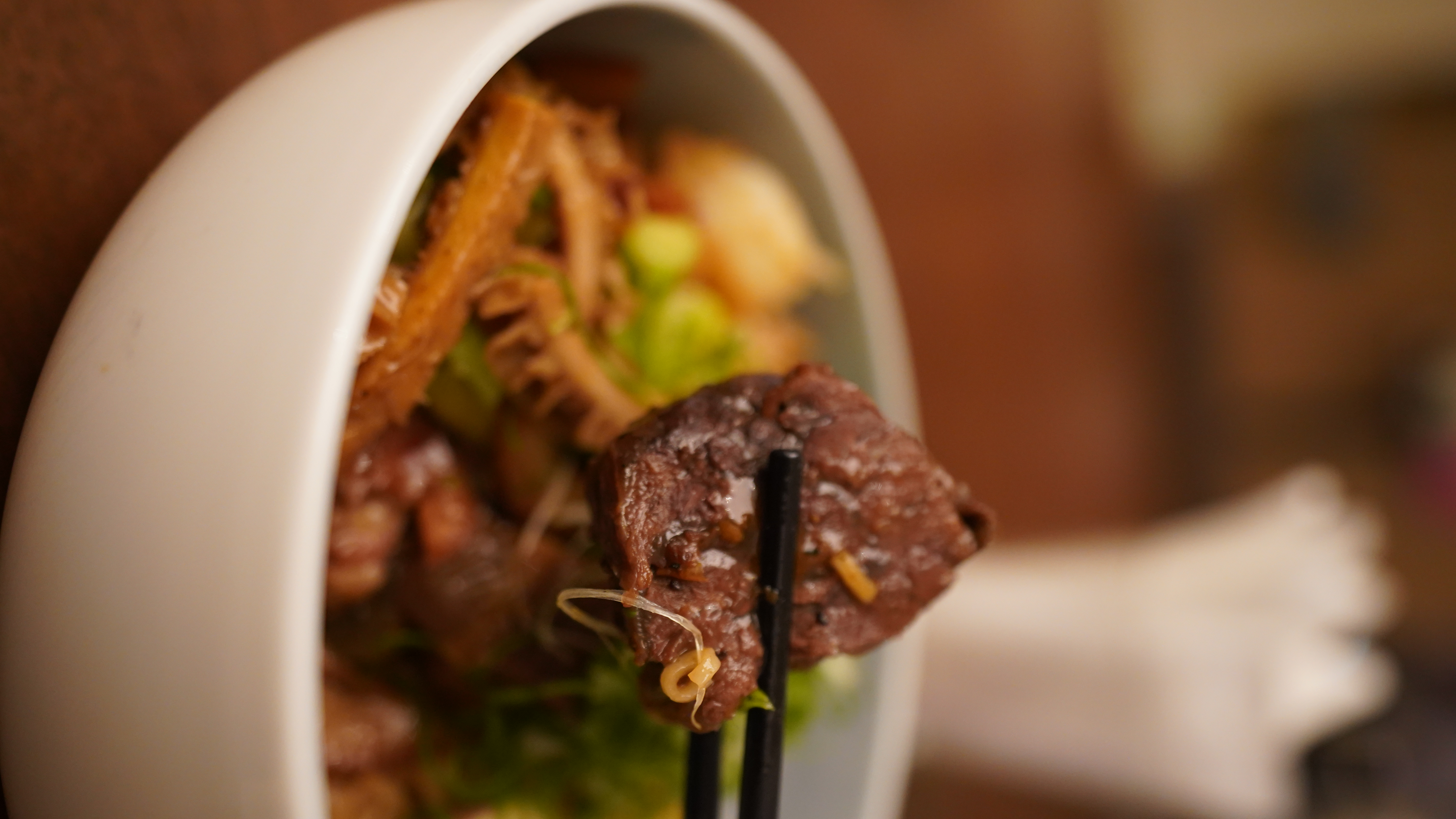 DOUBLETREE,TOTO花灑,九昱希爾頓逸林酒店,九昱建設,傑西飯店開箱清單,希爾頓,希爾頓逸林,暖氣,牛肉麵,舒達,飯店 DOUBLETREE,TOTO花灑,九昱希爾頓逸林酒店,九昱建設,傑西飯店開箱清單,希爾頓,希爾頓逸林,暖氣,牛肉麵,舒達,飯店