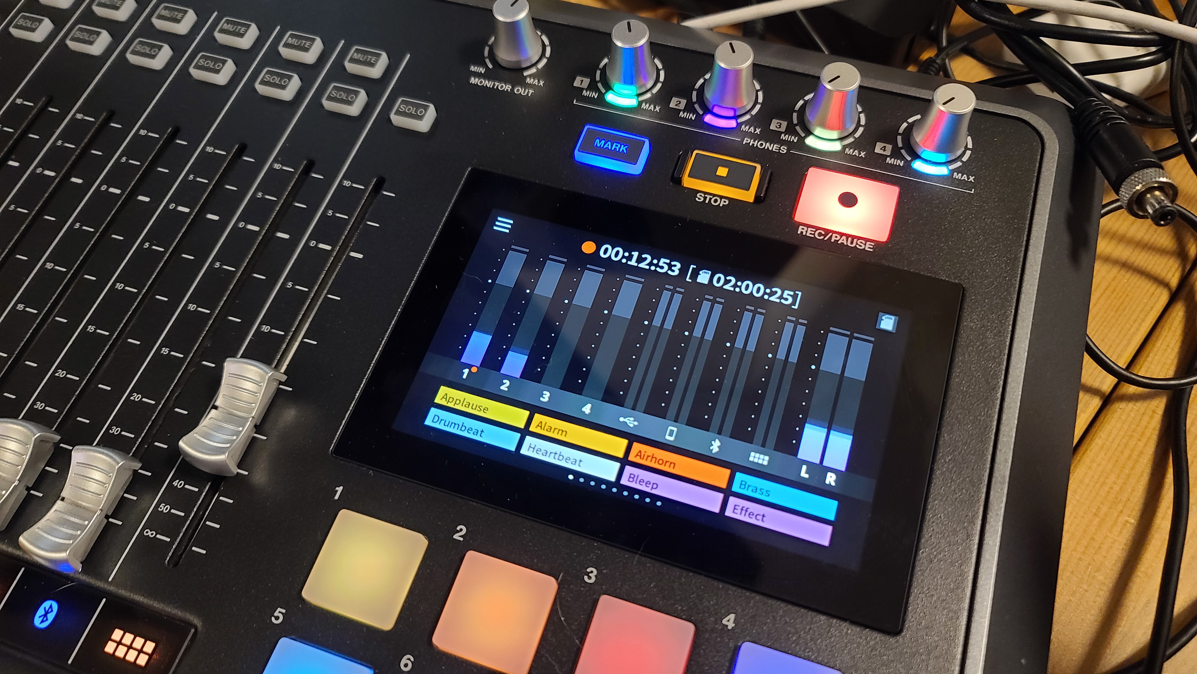 MIXCAST 4,PODCAST,RCP,RODE CASTER PRO,TASCAM,tascam mixcast,tascam mixcast 4 podcast,tascam mixcast 4 vs rodecaster pro 2,TEAC,設備,錄音介面,錄音機,開箱,開箱文 MIXCAST 4,PODCAST,RCP,RODE CASTER PRO,TASCAM,tascam mixcast,tascam mixcast 4 podcast,tascam mixcast 4 vs rodecaster pro 2,TEAC,設備,錄音介面,錄音機,開箱,開箱文