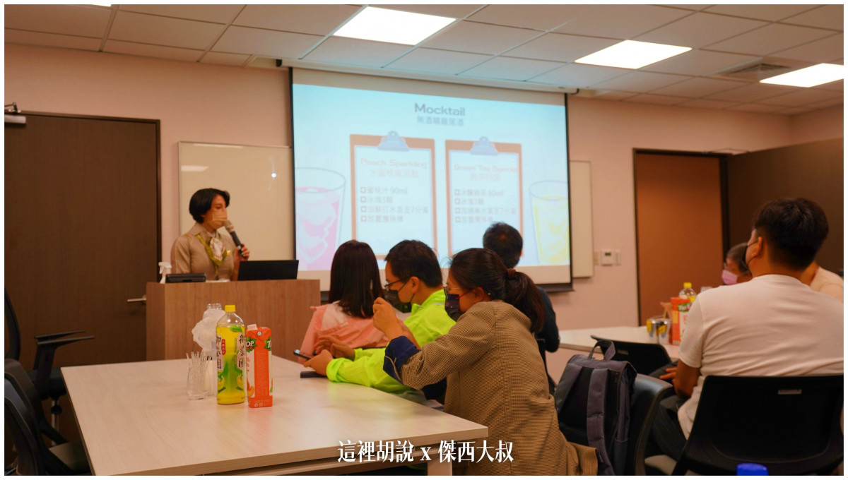 BUSINESS CLASS,CLASS C,傑西飛行記錄,微旅行,星宇,星宇航空,機場作業,機場系列文章,機場見學,環島,疫情當中的參訪,經濟艙,經濟艙飛行記錄,航空,航空迷,運籌中心,飛機人 BUSINESS CLASS,CLASS C,傑西飛行記錄,微旅行,星宇,星宇航空,機場作業,機場系列文章,機場見學,環島,疫情當中的參訪,經濟艙,經濟艙飛行記錄,航空,航空迷,運籌中心,飛機人