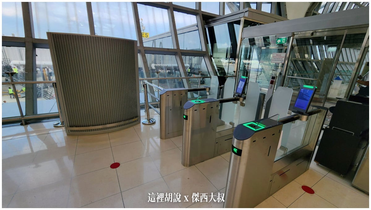 BUSINESS CLASS,CLASS C,star alliance,傑西飛行記錄,星空聯盟,曼谷,曼谷商務艙,機場,機場懶人包,機場系列文章,泰國,經濟艙飛行記錄,航空,長榮機隊,長榮航空,飛機餐 BUSINESS CLASS,CLASS C,star alliance,傑西飛行記錄,星空聯盟,曼谷,曼谷商務艙,機場,機場懶人包,機場系列文章,泰國,經濟艙飛行記錄,航空,長榮機隊,長榮航空,飛機餐