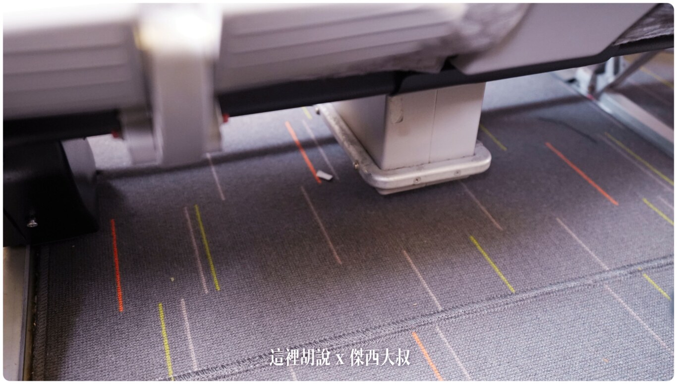 BUSINESS CLASS,CLASS C,Google News,IFE,娛樂系統,控制盒,育樂系統,舒適度,航空公司,航空公司座椅,視訊盒,電源盒,飛機座位,飛機座椅 @這裡胡說 x 傑西大叔 BUSINESS CLASS,CLASS C,Google News,IFE,娛樂系統,控制盒,育樂系統,舒適度,航空公司,航空公司座椅,視訊盒,電源盒,飛機座位,飛機座椅 @這裡胡說 x 傑西大叔
