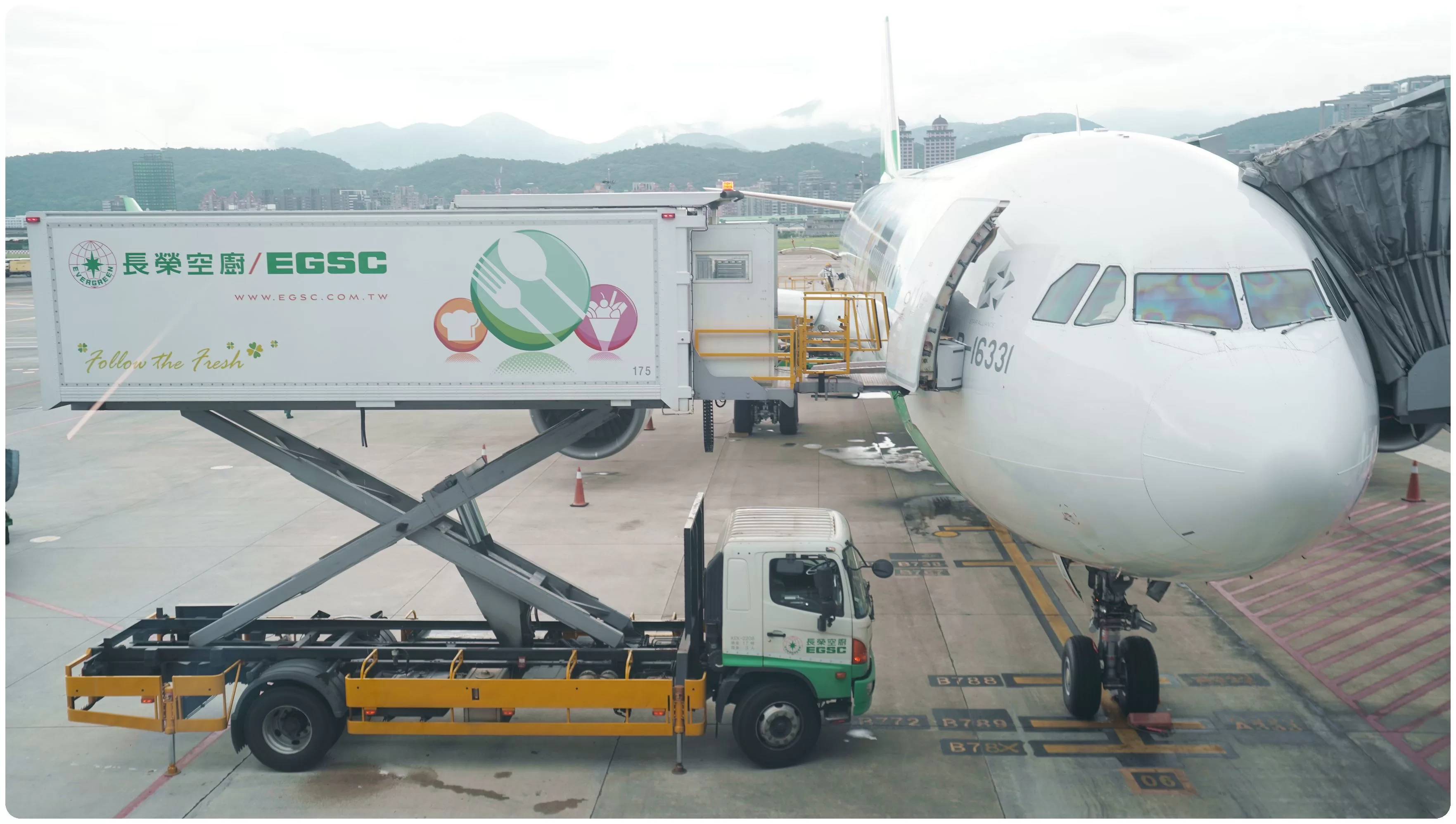 2023,B-16331,BR191,HND,star alliance,TSA,星空聯盟,松山機場國際線貴賓室,松山機場貴賓室,松山羽田,松山貴賓室,經濟艙飛行記錄,羽田松山,長榮羽田,長榮航空,長榮航空松山貴賓室,長榮開櫃時間,飛機餐 2023,B-16331,BR191,HND,star alliance,TSA,星空聯盟,松山機場國際線貴賓室,松山機場貴賓室,松山羽田,松山貴賓室,經濟艙飛行記錄,羽田松山,長榮羽田,長榮航空,長榮航空松山貴賓室,長榮開櫃時間,飛機餐