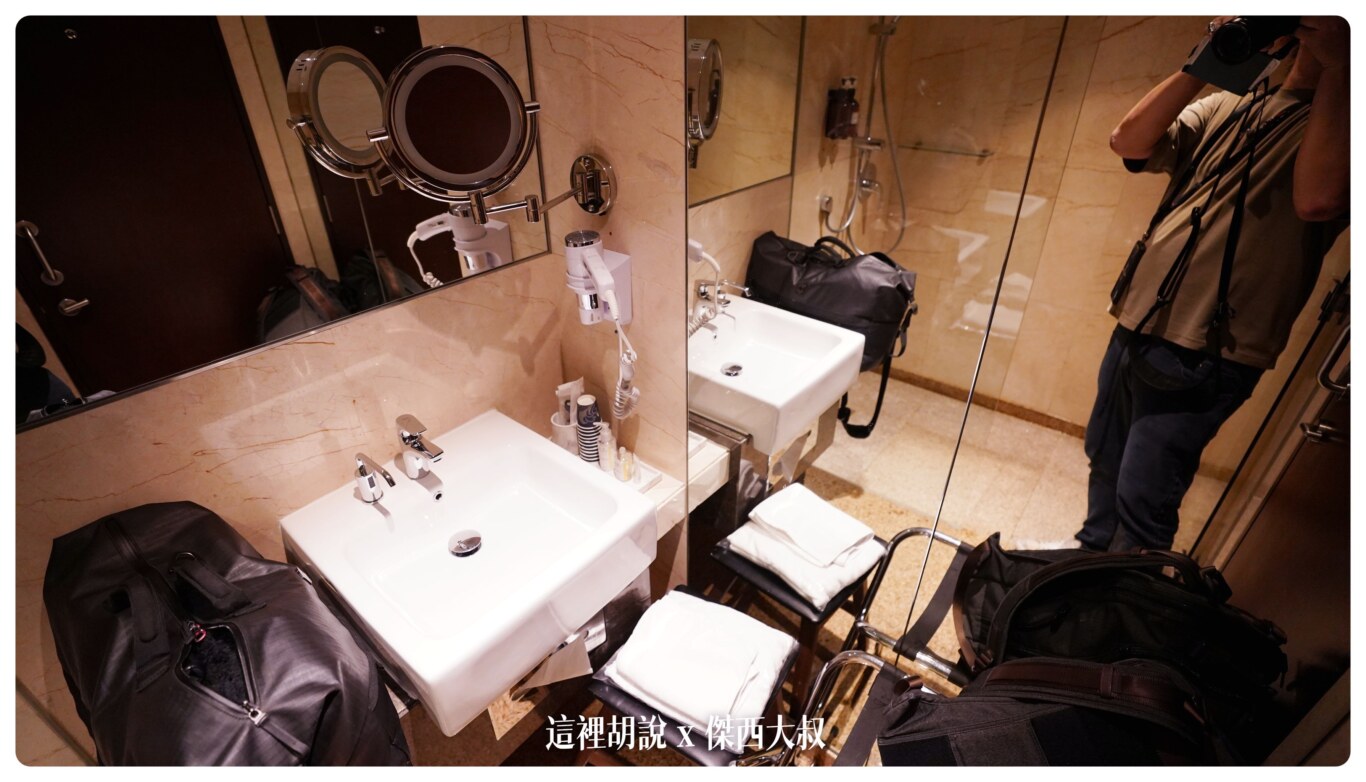2023,BUSINESS CLASS,CLASS C,Google News,SILVERKRIS,傑西飛行記錄,商務艙,新加坡航空,新航,星空聯盟,樟宜,樟宜機場,樟宜機場第二航廈,機場懶人包,機場系列文章,航空,貴賓室,銀刃貴賓室 2023,BUSINESS CLASS,CLASS C,Google News,SILVERKRIS,傑西飛行記錄,商務艙,新加坡航空,新航,星空聯盟,樟宜,樟宜機場,樟宜機場第二航廈,機場懶人包,機場系列文章,航空,貴賓室,銀刃貴賓室