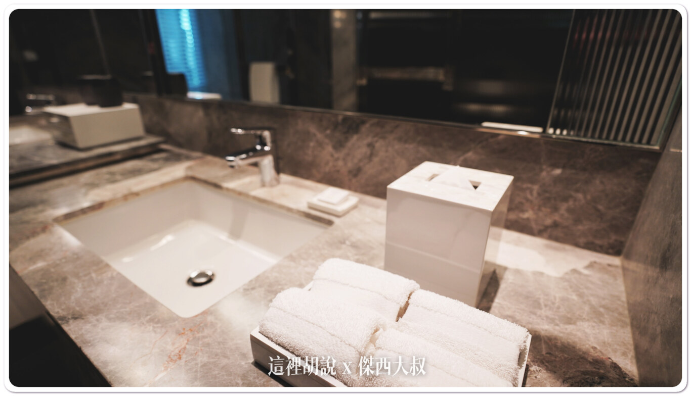 BOSE喇叭,DAMANA,FALOMO床墊,傑西飯店開箱清單,晶英酒店,高雄,高雄晶英,高雄晶英國際行館 BOSE喇叭,DAMANA,FALOMO床墊,傑西飯店開箱清單,晶英酒店,高雄,高雄晶英,高雄晶英國際行館