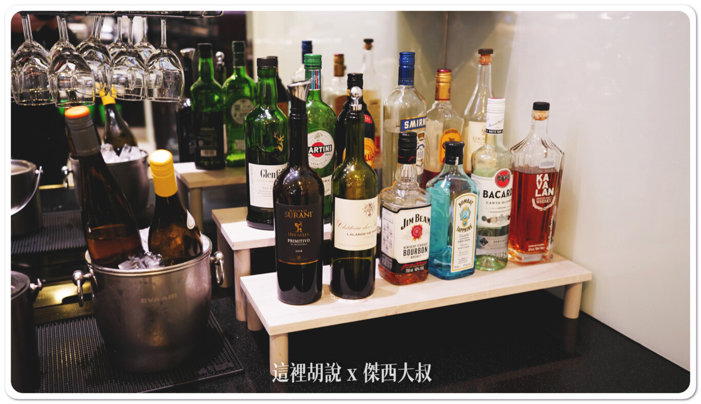 lounge,star alliance,star alliance GOLD,VIP LOUNGE,商務艙,商務艙貴賓室,星空聯盟,桃園機場,貴賓室,長榮航空,長榮貴賓室 lounge,star alliance,star alliance GOLD,VIP LOUNGE,商務艙,商務艙貴賓室,星空聯盟,桃園機場,貴賓室,長榮航空,長榮貴賓室
