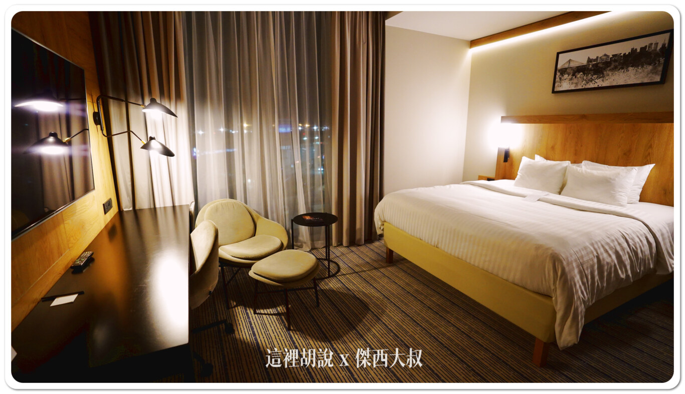 2023,傑西飯店開箱清單,機場系列文章,波蘭,睡在機場,睡在機場系列,華沙機場,萬怡,萬豪,萬豪系統 2023,傑西飯店開箱清單,機場系列文章,波蘭,睡在機場,睡在機場系列,華沙機場,萬怡,萬豪,萬豪系統
