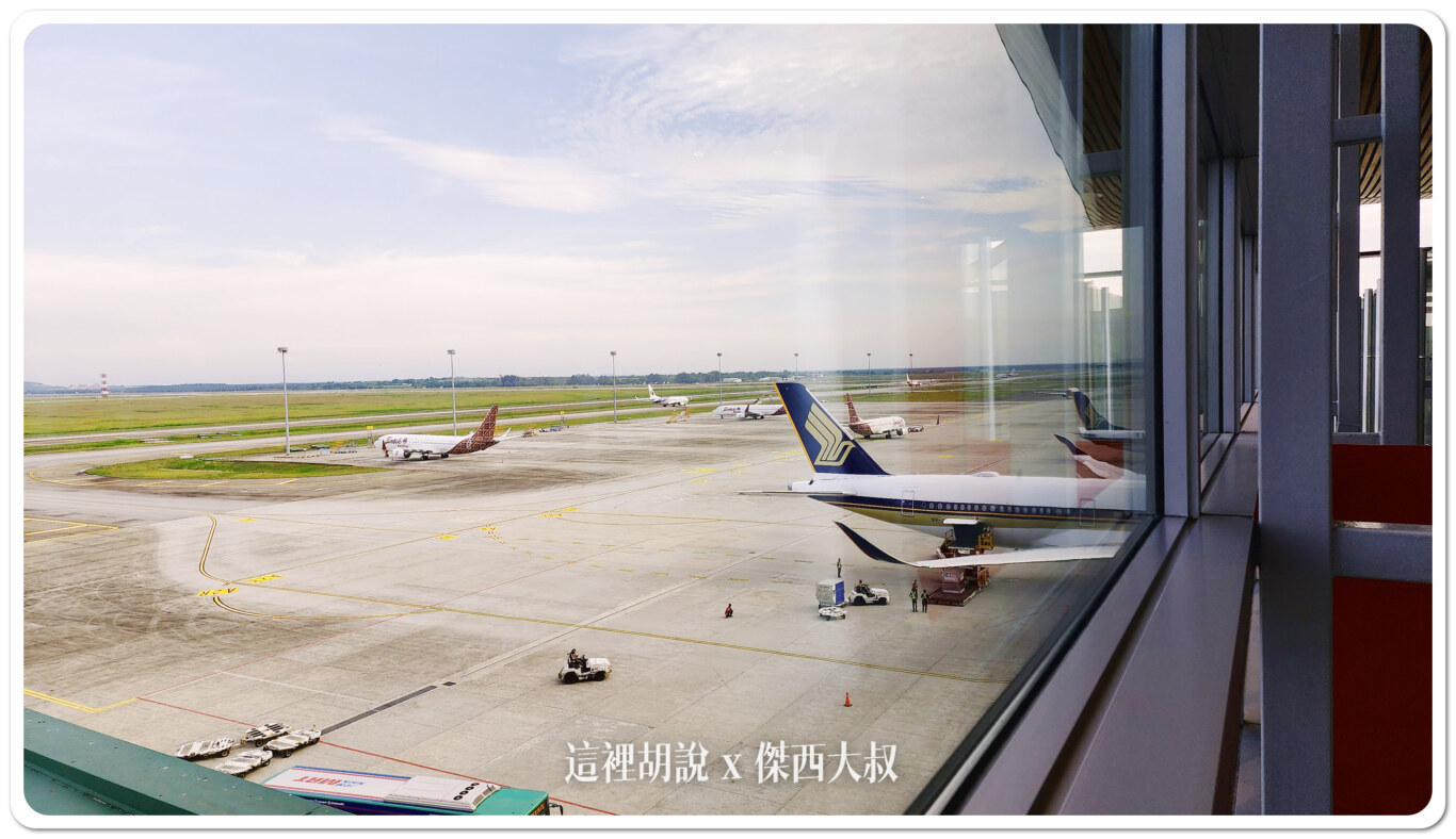KUL,吉隆坡國際機場,地勤作業,機場作業,空側作業,行李裝卸 KUL,吉隆坡國際機場,地勤作業,機場作業,空側作業,行李裝卸
