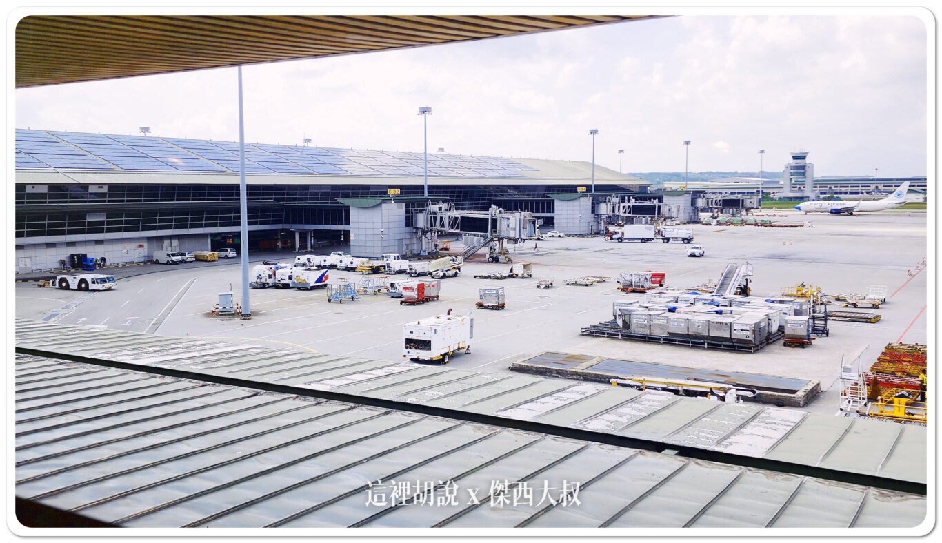 KUL,吉隆坡國際機場,地勤作業,機場作業,空側作業,行李裝卸 KUL,吉隆坡國際機場,地勤作業,機場作業,空側作業,行李裝卸