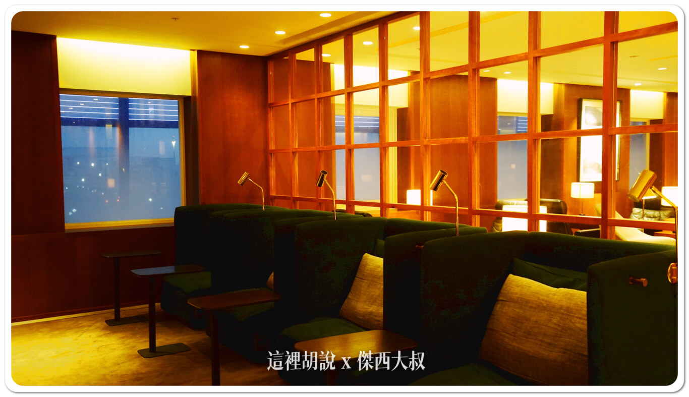 跟商務艙設計非常接近的單人座位 倫敦工作室Studioilse設計的Solo Chair