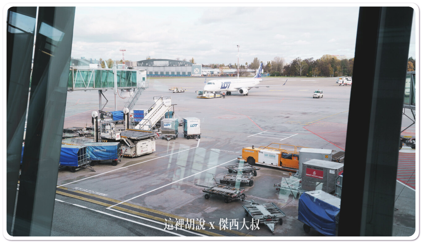 WAW,波蘭華沙機場,空側作業,華沙機場 WAW,波蘭華沙機場,空側作業,華沙機場