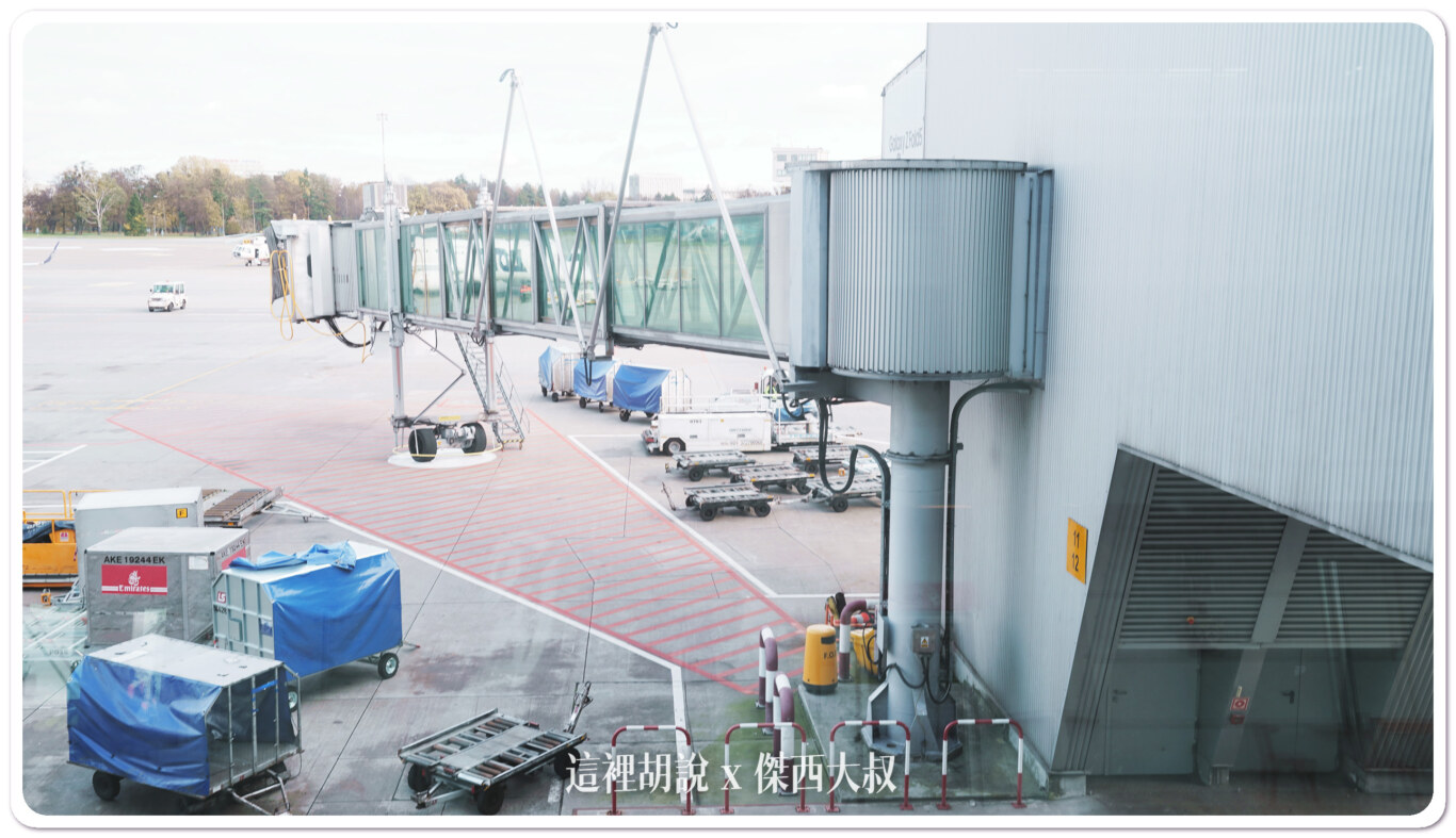 WAW,波蘭華沙機場,空側作業,華沙機場 WAW,波蘭華沙機場,空側作業,華沙機場
