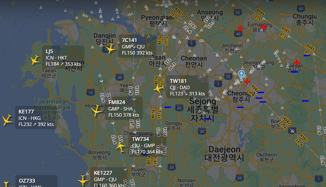 2024,劇烈天候,航空氣象,鋒面,雷雨 2024,劇烈天候,航空氣象,鋒面,雷雨