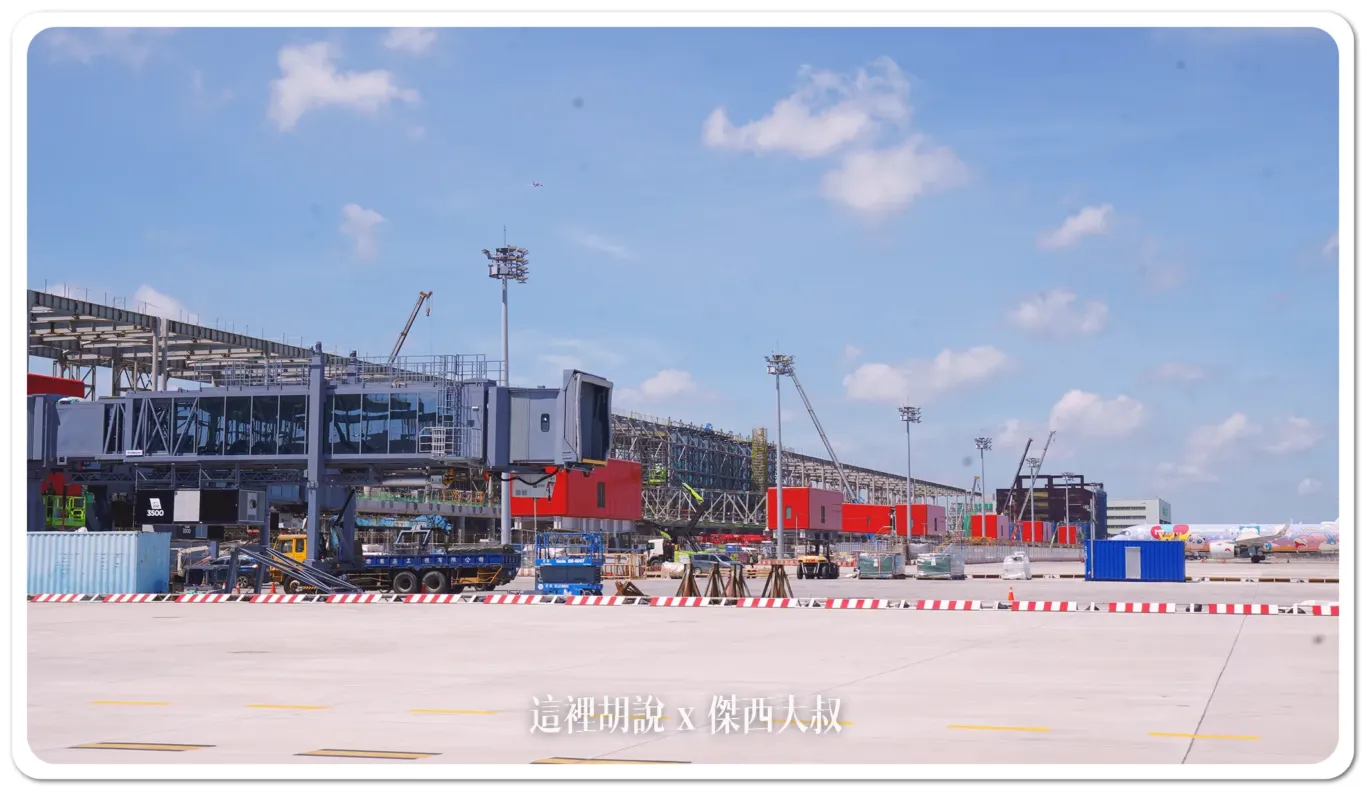 t3,北候機廊廳,北廊廳,北登機廊廳,桃園國際機場,桃園機場,機場系列文章,登機航廈,第三航廈,航空迷,飛機人 t3,北候機廊廳,北廊廳,北登機廊廳,桃園國際機場,桃園機場,機場系列文章,登機航廈,第三航廈,航空迷,飛機人