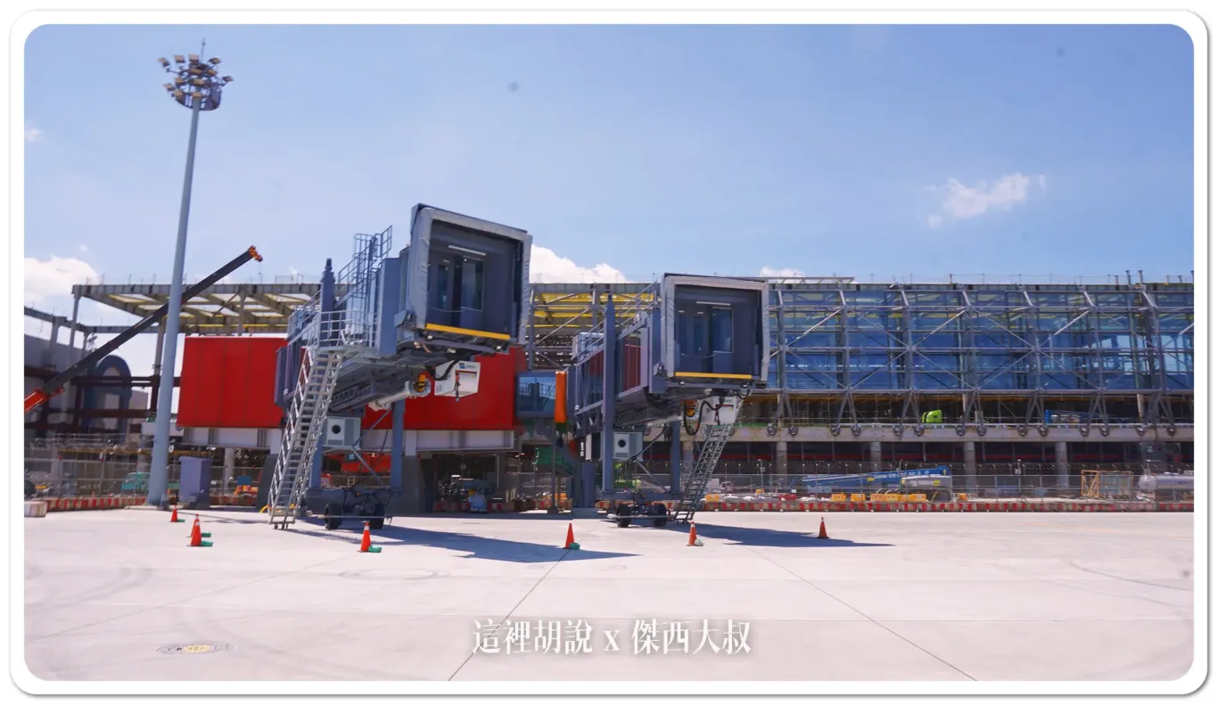 t3,北候機廊廳,北廊廳,北登機廊廳,桃園國際機場,桃園機場,機場系列文章,登機航廈,第三航廈,航空迷,飛機人 t3,北候機廊廳,北廊廳,北登機廊廳,桃園國際機場,桃園機場,機場系列文章,登機航廈,第三航廈,航空迷,飛機人