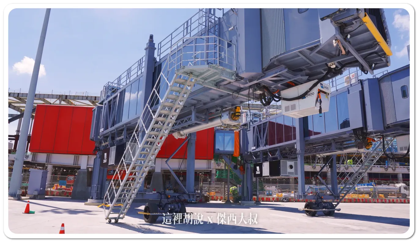 t3,北候機廊廳,北廊廳,北登機廊廳,桃園國際機場,桃園機場,機場系列文章,登機航廈,第三航廈,航空迷,飛機人 t3,北候機廊廳,北廊廳,北登機廊廳,桃園國際機場,桃園機場,機場系列文章,登機航廈,第三航廈,航空迷,飛機人