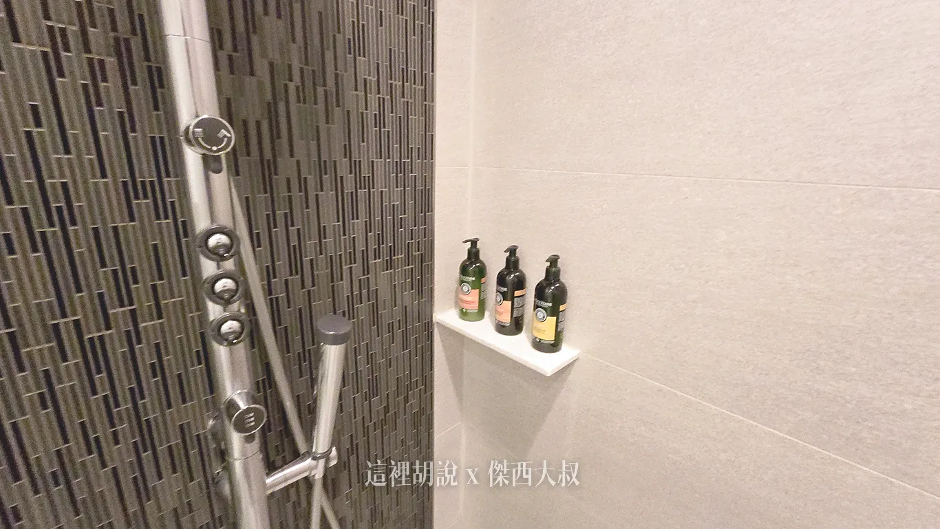 沐浴備品是歐舒丹