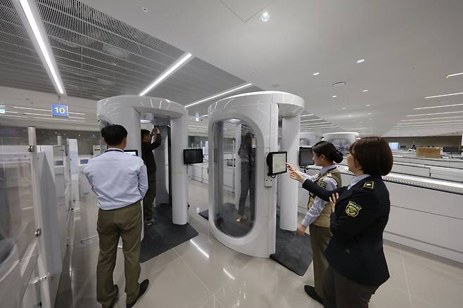 仁川機場,傑西說新聞,安全檢查,安檢,機場,機場相關文章,毫米波人體掃描 仁川機場,傑西說新聞,安全檢查,安檢,機場,機場相關文章,毫米波人體掃描