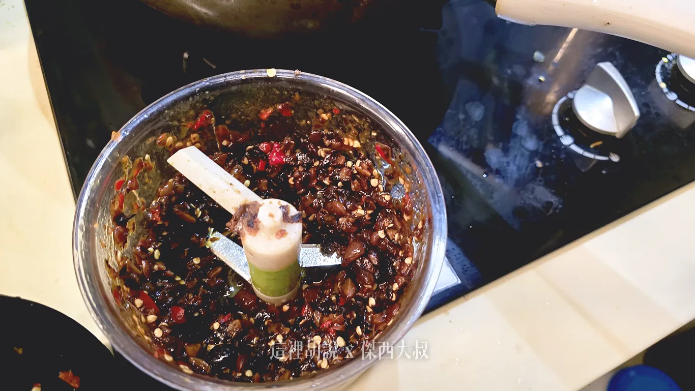 橄欖油,豆油伯,豆油伯食譜,辣菜圃,辣菜脯,辣蘿蔔,黑豆豉 橄欖油,豆油伯,豆油伯食譜,辣菜圃,辣菜脯,辣蘿蔔,黑豆豉