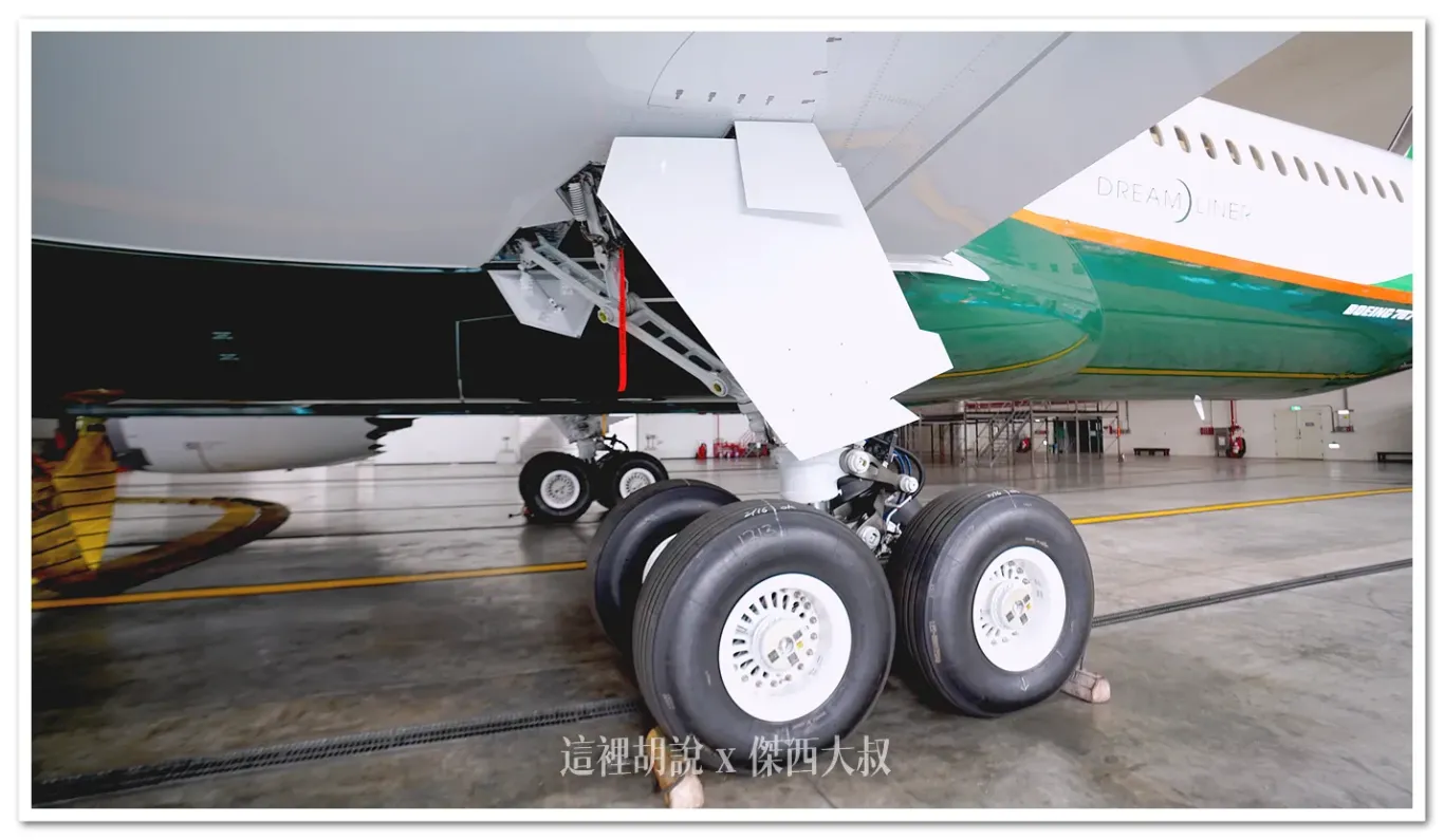 787-9,B-17887,EVA AIR,三艙等,座位圖,座位表,無窗座位,經濟艙,航空迷,長榮航空,開箱新鮮貨 787-9,B-17887,EVA AIR,三艙等,座位圖,座位表,無窗座位,經濟艙,航空迷,長榮航空,開箱新鮮貨