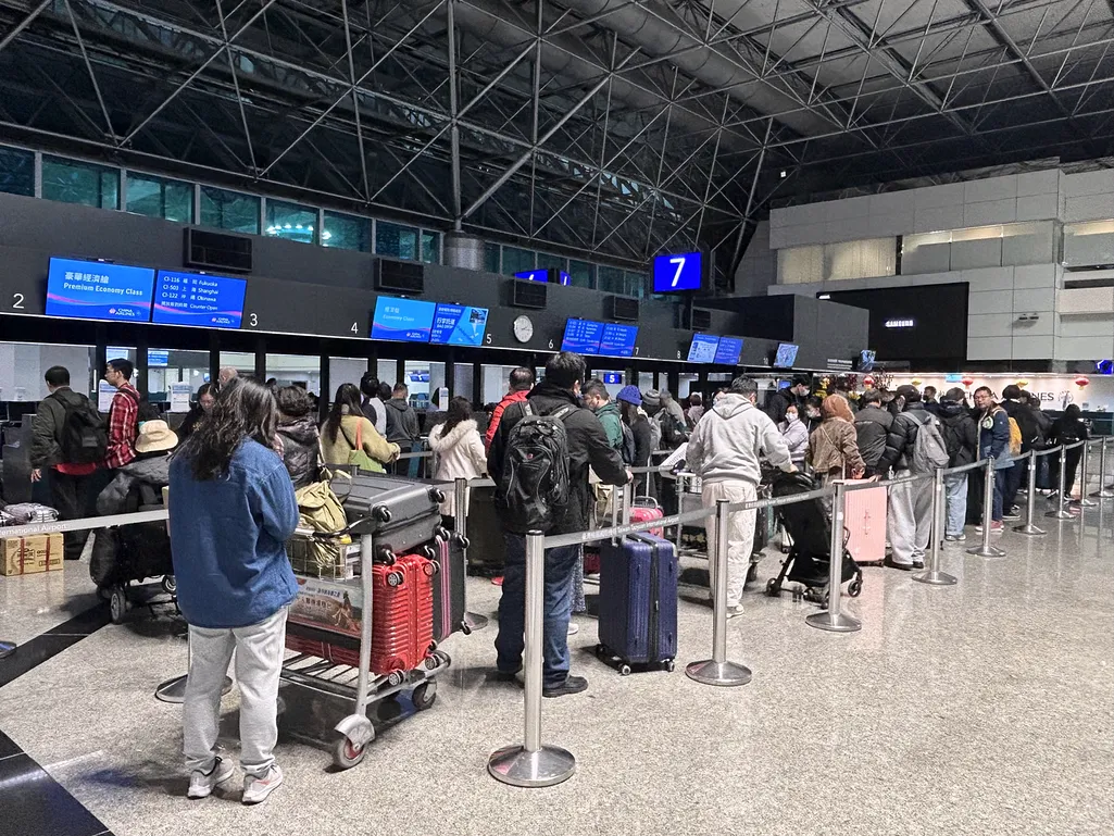 桃園機場,桃園機場新聞,連假 @傑西大叔 x 這裡胡說