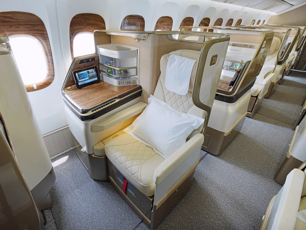 emirates,阿聯酋 emirates,阿聯酋
