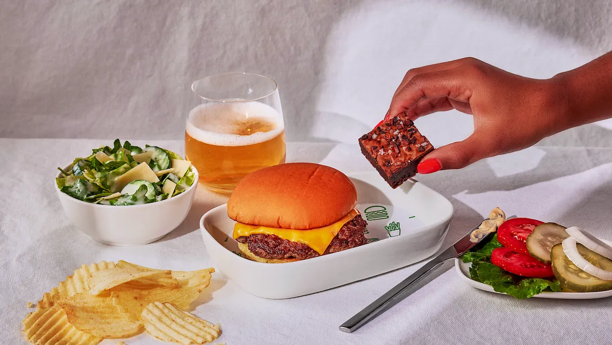SHAKE SHACK,機上餐飲,西雅圖,達美航空,達美航空新聞 SHAKE SHACK,機上餐飲,西雅圖,達美航空,達美航空新聞