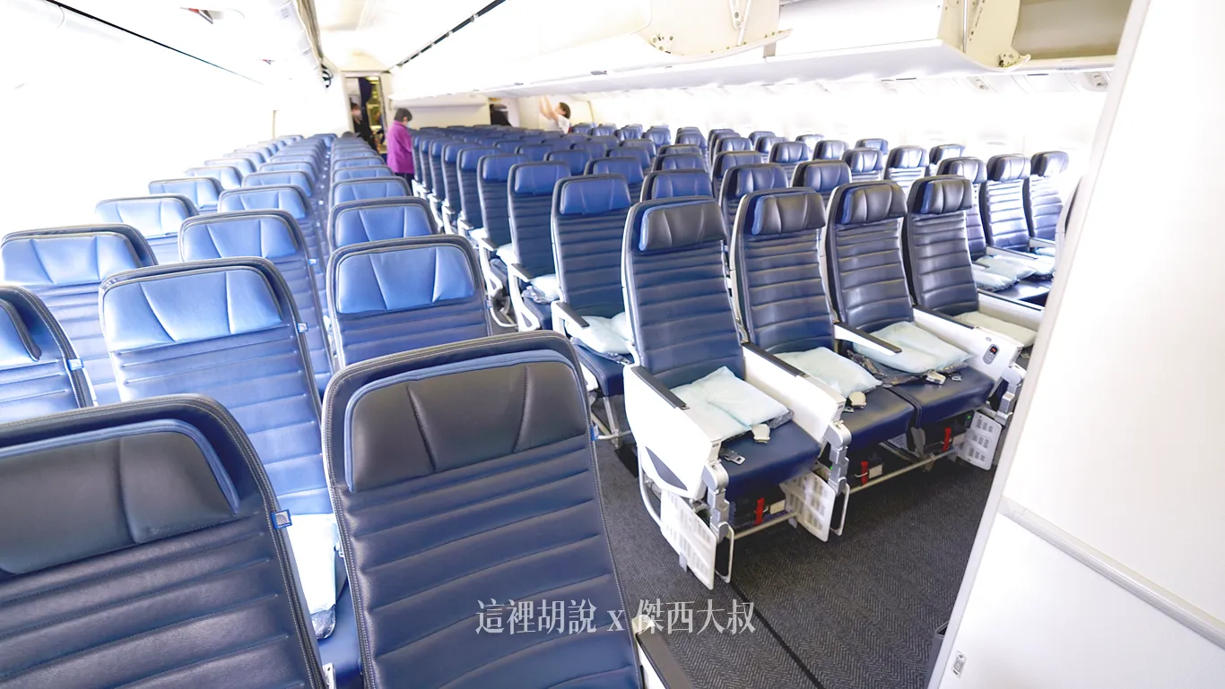 777,UNITED AIR,傑西飛行記錄,座位圖,經濟艙,經濟艙座位,經濟艙飛行記錄,聯合航空,豪華經濟艙 777,UNITED AIR,傑西飛行記錄,座位圖,經濟艙,經濟艙座位,經濟艙飛行記錄,聯合航空,豪華經濟艙