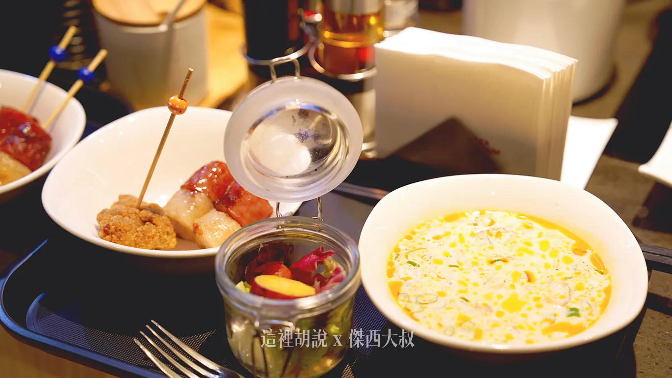 右邊是大腸包小場