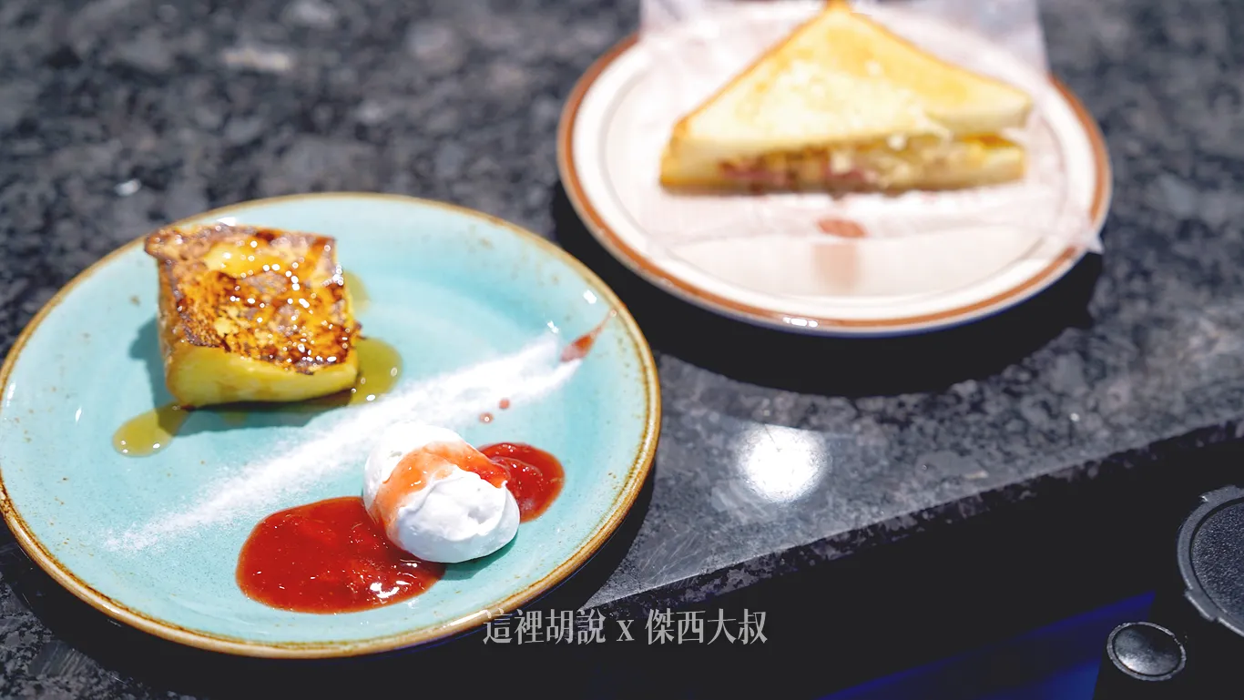 魯賓三明治:將夾著手撕牛肉、炒高麗菜和切達起司的三明治
