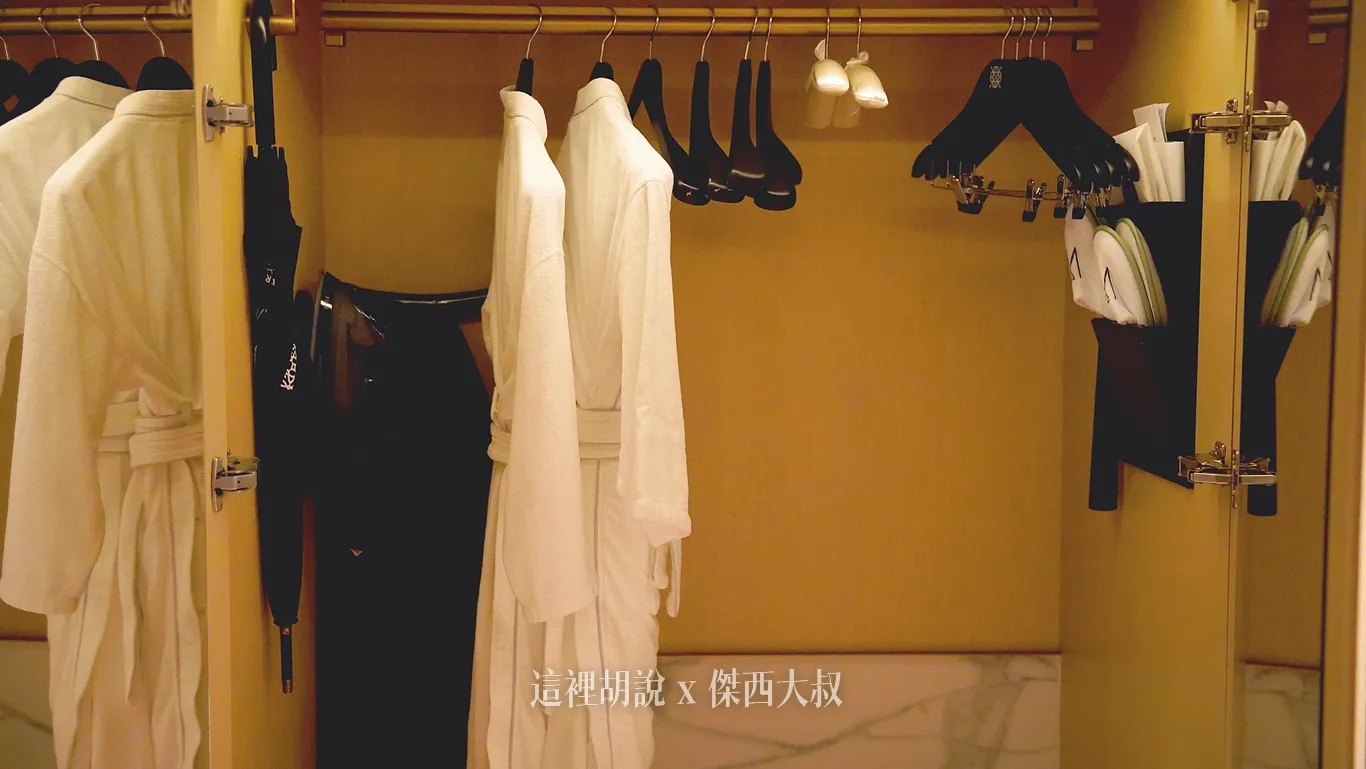 Slumberland,傑西飯店開箱清單,斯林百蘭,斯林百蘭床墊,東涌,東涌站,機場接駁車,機場相關文章,睡在機場系列,香港機場 Slumberland,傑西飯店開箱清單,斯林百蘭,斯林百蘭床墊,東涌,東涌站,機場接駁車,機場相關文章,睡在機場系列,香港機場