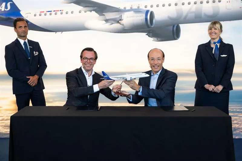 Embraer,SAS,新機新塗裝,航空新聞 Embraer,SAS,新機新塗裝,航空新聞